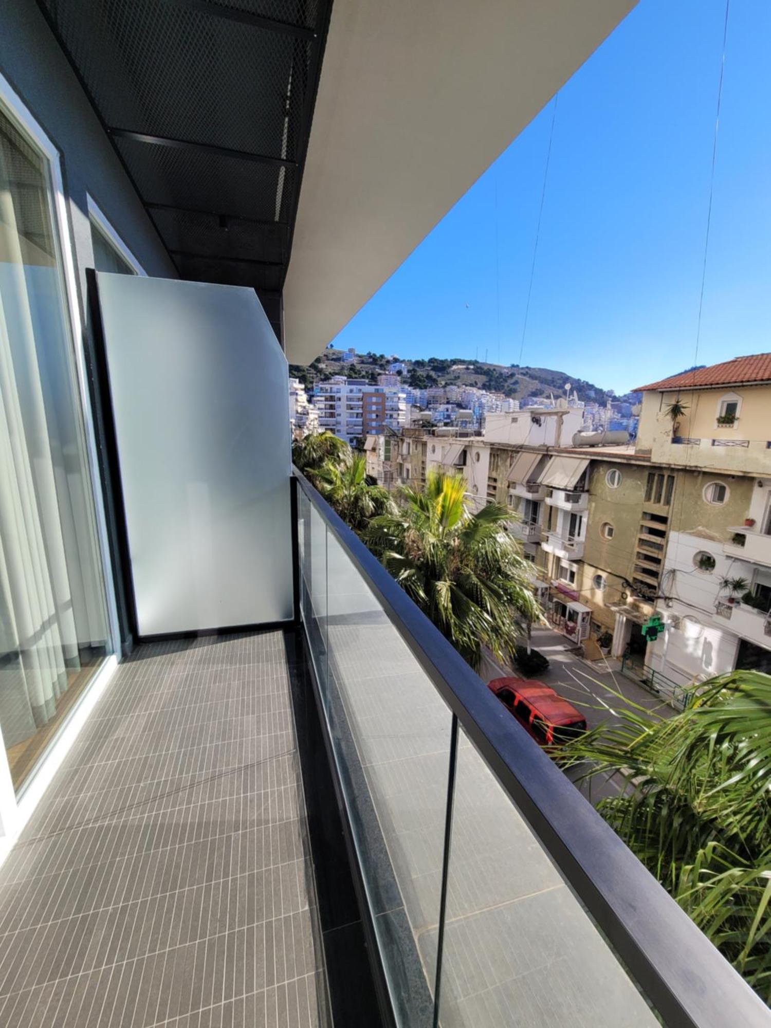 Toer Hotel & Spa Sarandë Buitenkant foto