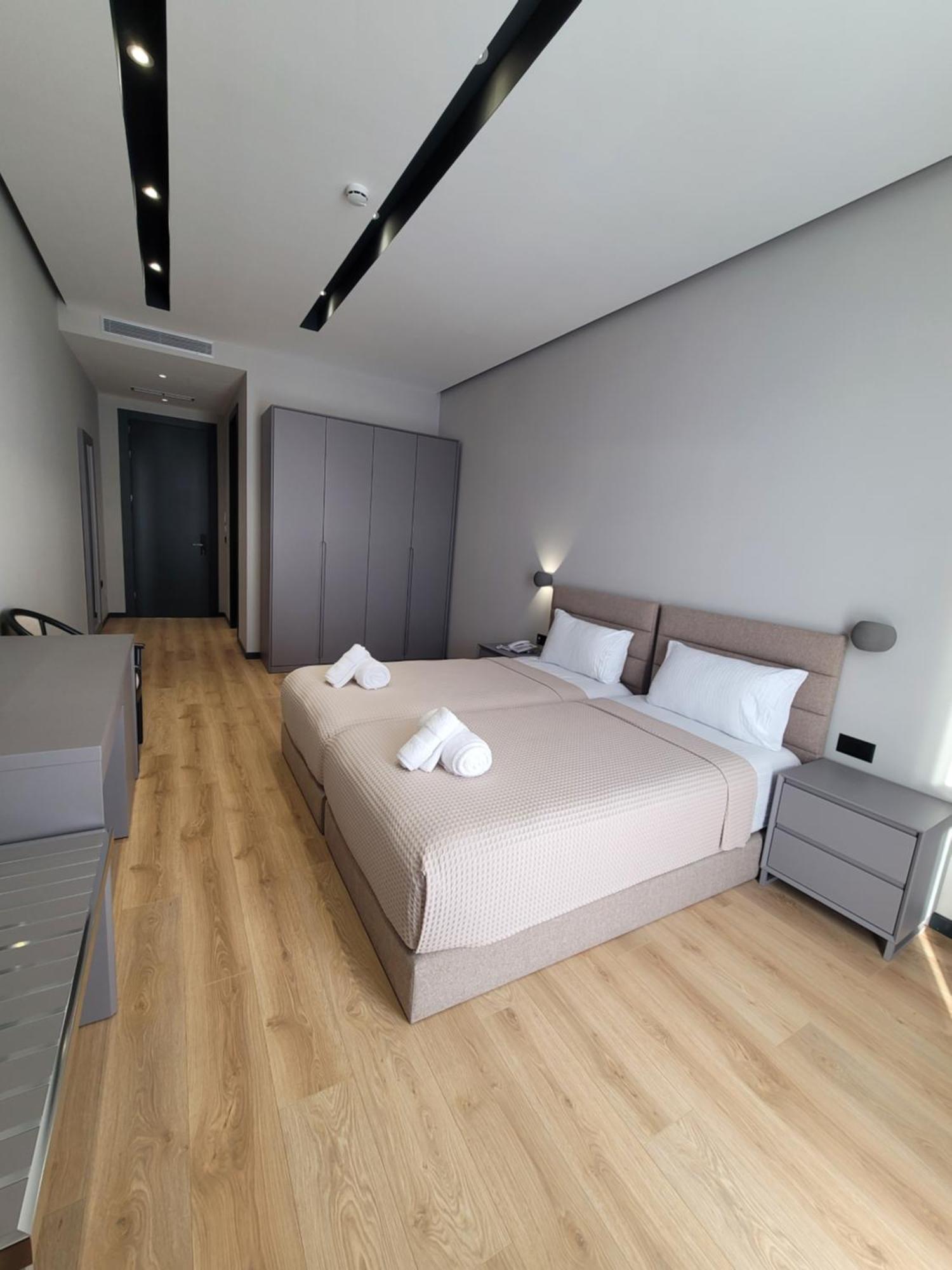 Toer Hotel & Spa Sarandë Buitenkant foto