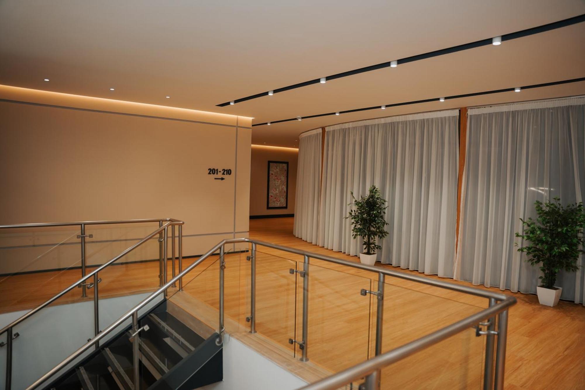 Toer Hotel & Spa Sarandë Buitenkant foto